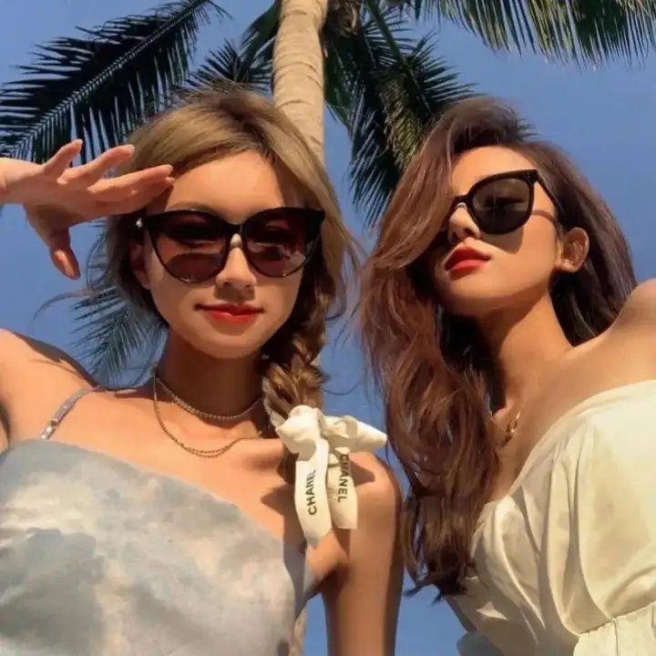 女孩的难忘生日 封面