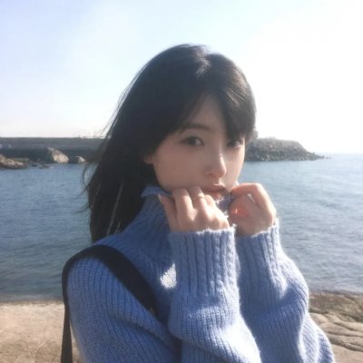 校草是女生 封面