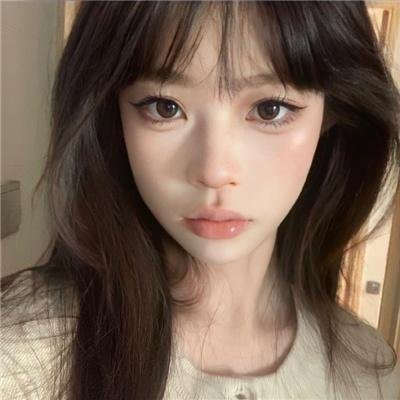 深粉之肤 封面